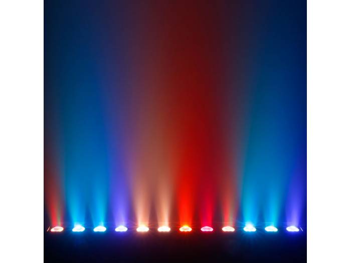 Cameo PIXBAR 600 PRO IP65 - Barra de LED RGBWA+UV 12 × 12 W compatible con RDM para exterior