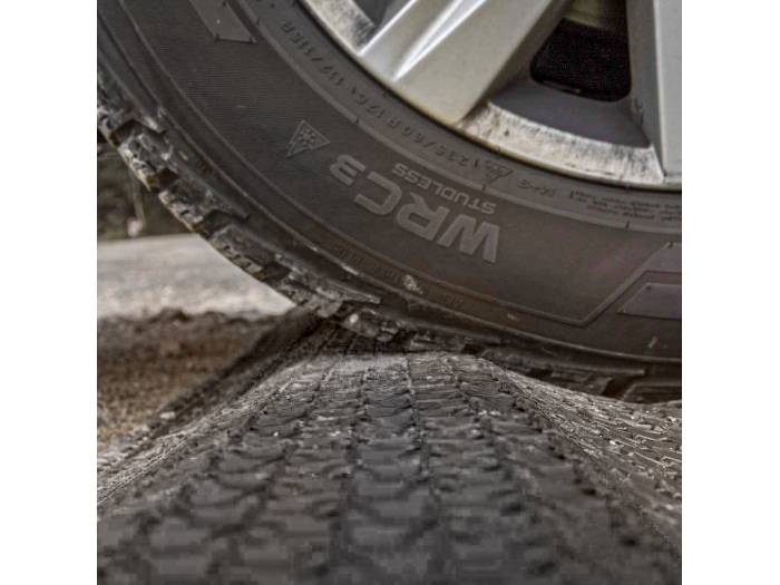 Defender MICRO 2 BLK - Pasacables con 2 canales