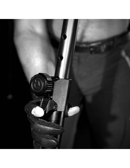 Gravity TSP 5212 LB - Soporte de altavoz serie Touring de acero con bloqueo automático Lockpin